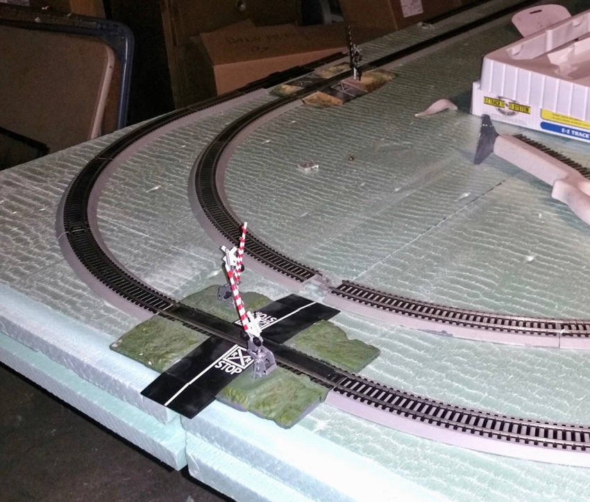 Track Powered Blinking Bridge E-Z Track N-Gauge Bachmann